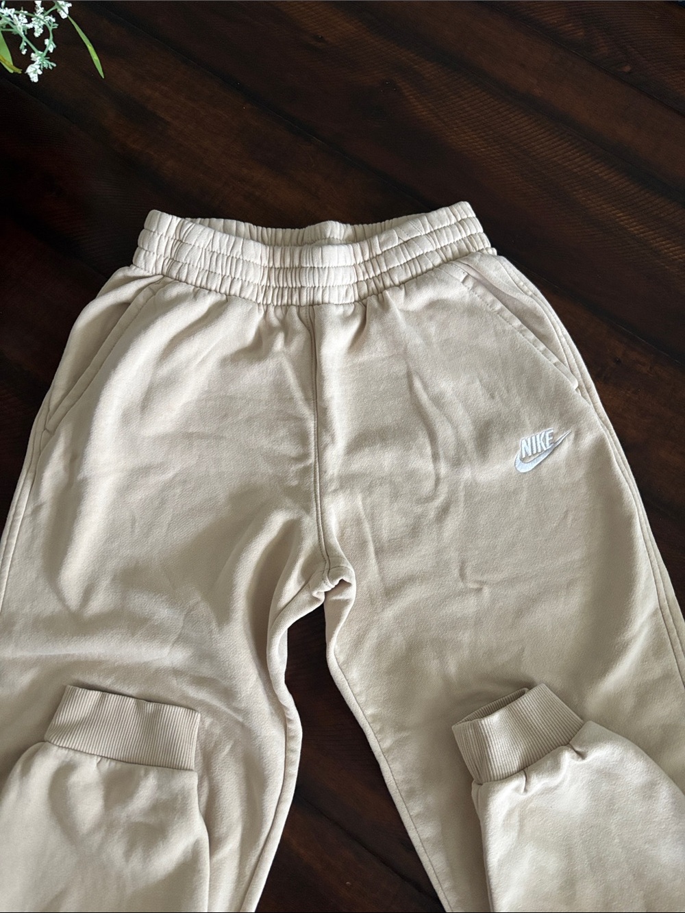 Nike Kids Light Cream Jogger Sweatpants